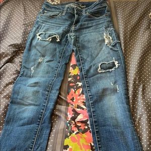 American Eagle skinny jeans